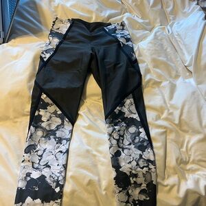 Under Armour Black and Gray Compression Leggings